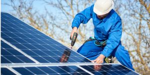 Installation Maintenance Panneaux Solaires Photovoltaïques à Moncontour